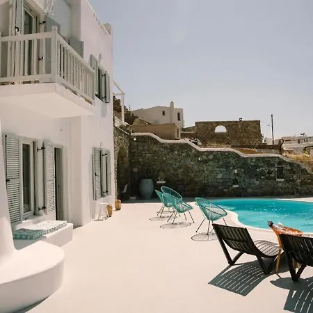 Mesiba Party Mykonos Town
